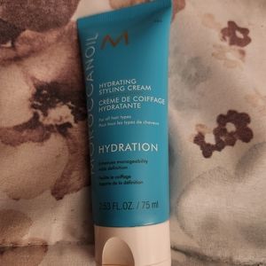 Moroccanoil hydrating styling cream